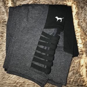 Victoria’s Secret PINK cropped leggings